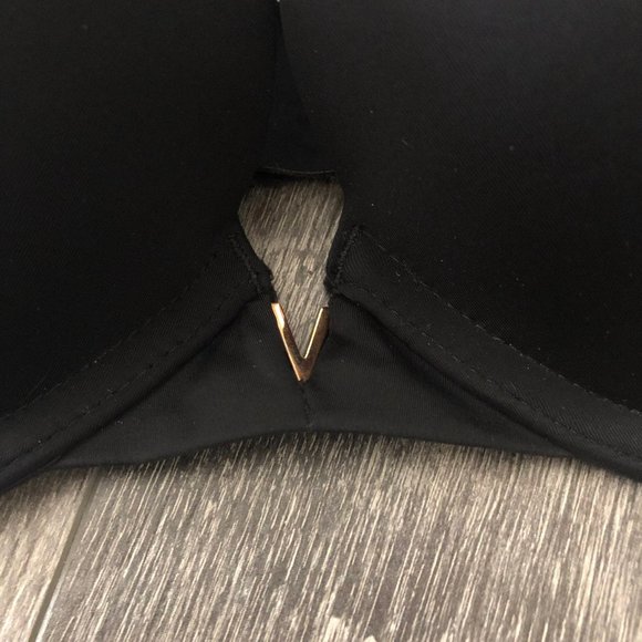 Victorias Secret VS Black Push Up Bra 32DD - Picture 3 of 12